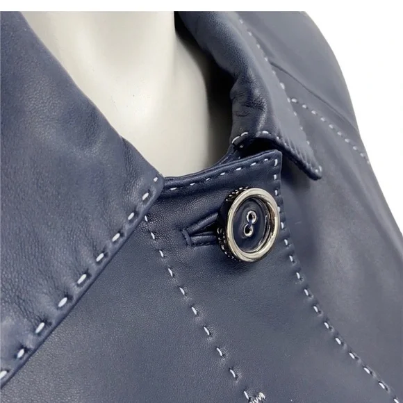 St. John XL blue leather jacket with pockets. Button front - Picture 11 of 11